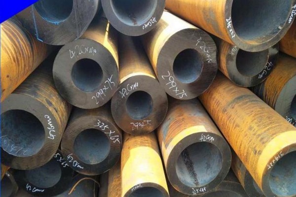 左权左权左权42CrMo无缝钢管 汽车工程机械配件合金无缝管